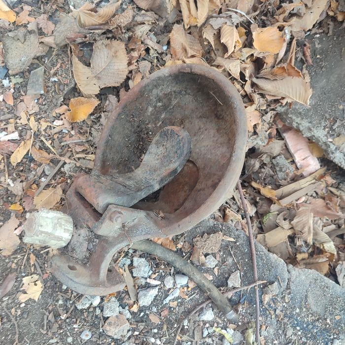 Срочно продам поилки для́ скота,б/у