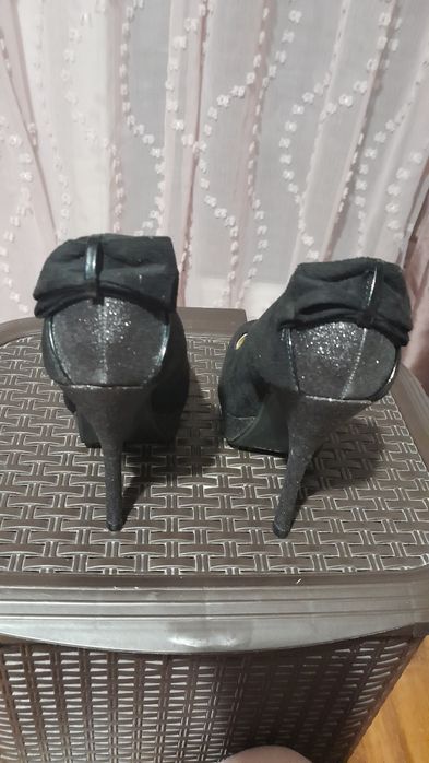 Pantofi dama negri