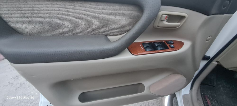 Toyota land cruiser 105.  Экспедиционный. Баки на 280 литров.