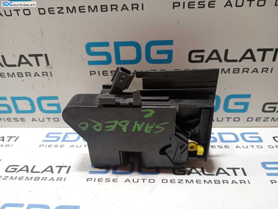 Broasca Incuietoare Usa Portiera Stanga Fata Dacia Sandero 2 2012 - 2020 Cod 805031017R [M4777]