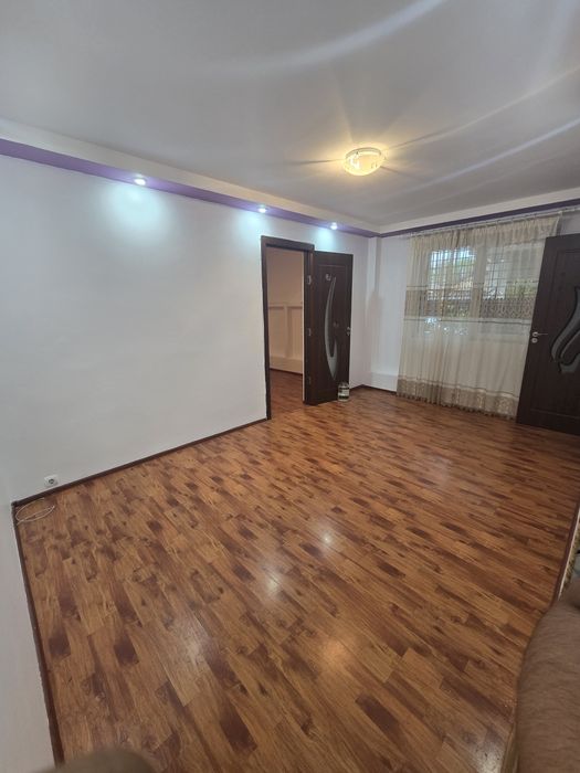Apartament de inchiriat