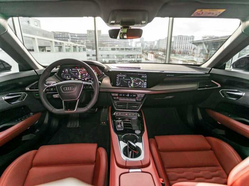 audi rs e-tron pad zakaz