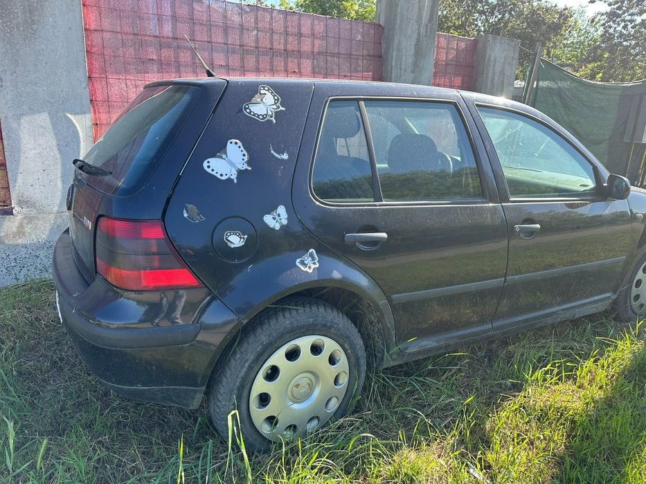 VOLKSWAGEN Golf 2004 — imagine 3