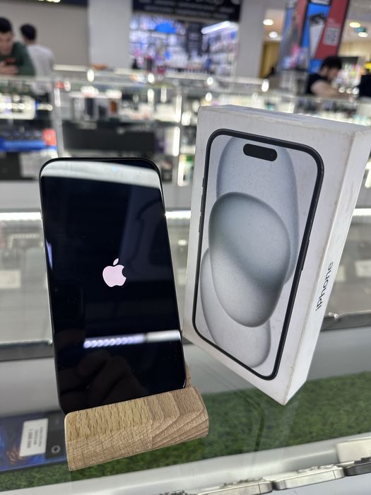 iPhone 15 128Gbb