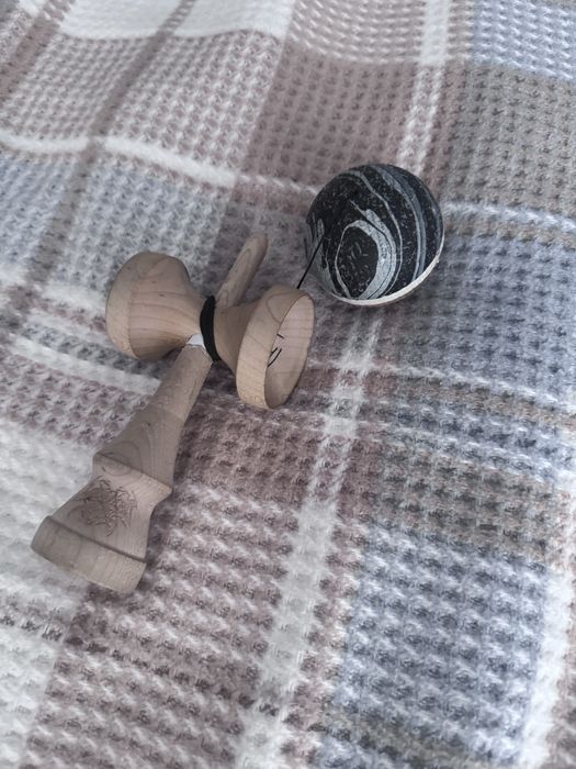 kendama log sudios cu tama dao