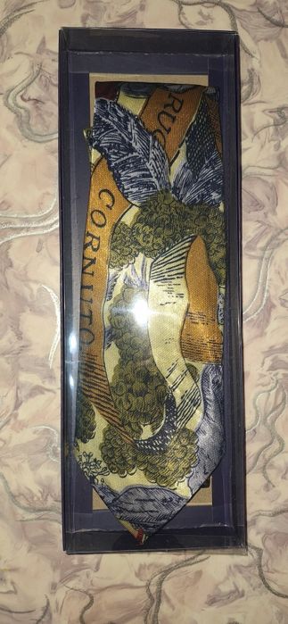 Необычный мужской галстук