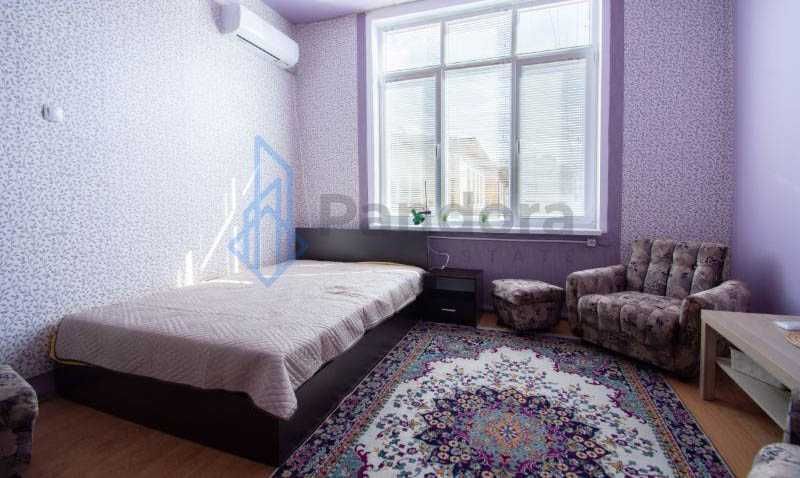 Двустаен апартамент под наем в Центъра