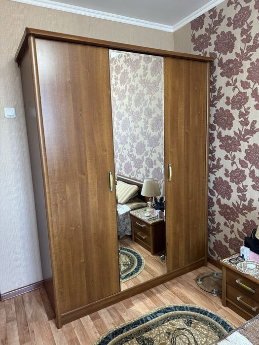 Спальный гарнитур