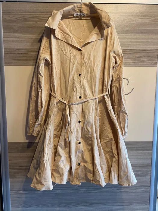 Бежова лятна рокля