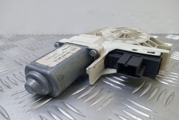 Motoras macara  stanga fata 4F0959801B Audi A6 4F/C6