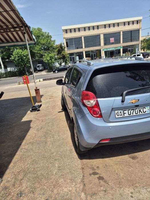 Sroʻchne sotladi Spark 4 pazitsya