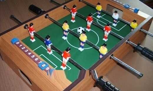 Детски мини маса за футбол  джага с 12 играчи и 2 топчета  50х31х10 см