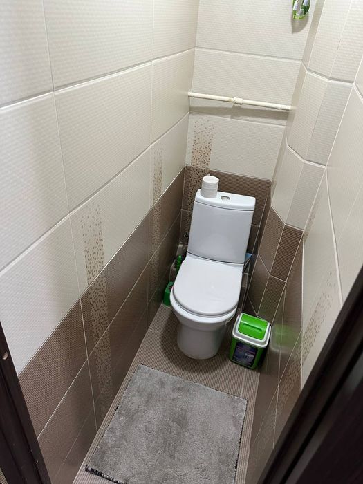 Sebzor mahallasida kvartira sotiladi