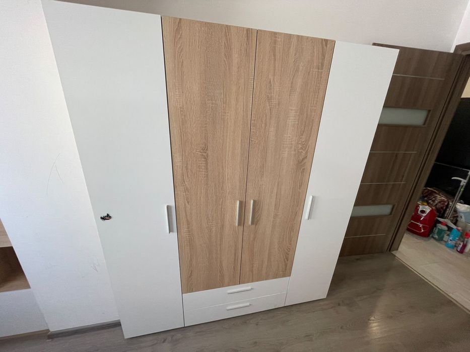 Vand mobila , pat , dressing , mobila sufragerie , birou