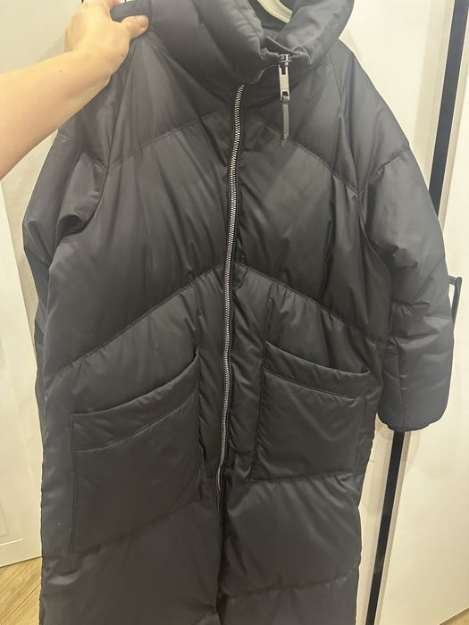 Продам пуховик Massimo dutti