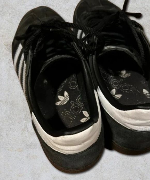 Adidas Spezial negri 40 unisex