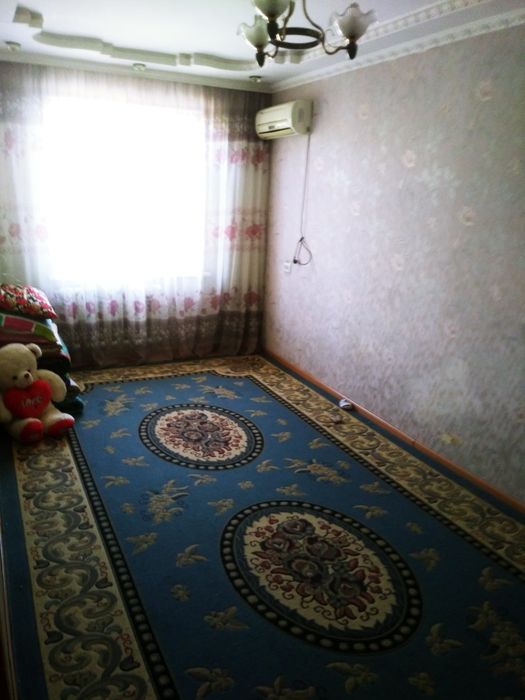 Продам 4комнатную квартиру