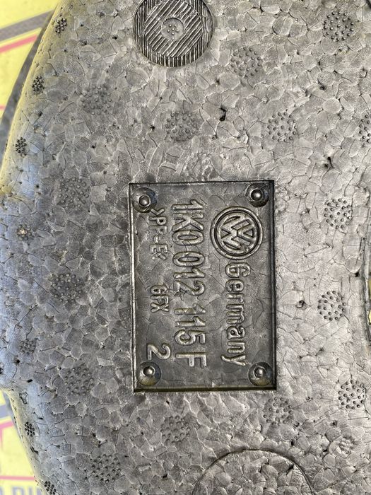 Cric auto original vw Golf MK5 plus Audi A3 1K0011031L 2003-2009