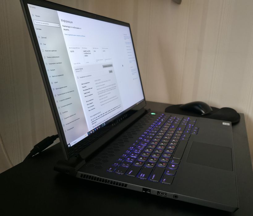 alienware M17- SSD 4,19TB-32GB RAM-RTX 2080 Super 8GB