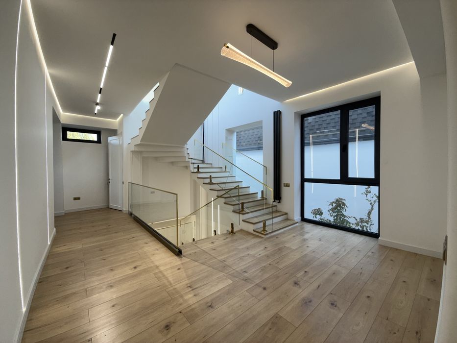 Продажа дома в современном стиле Мирзо Улугбек Маххаля Циолковская