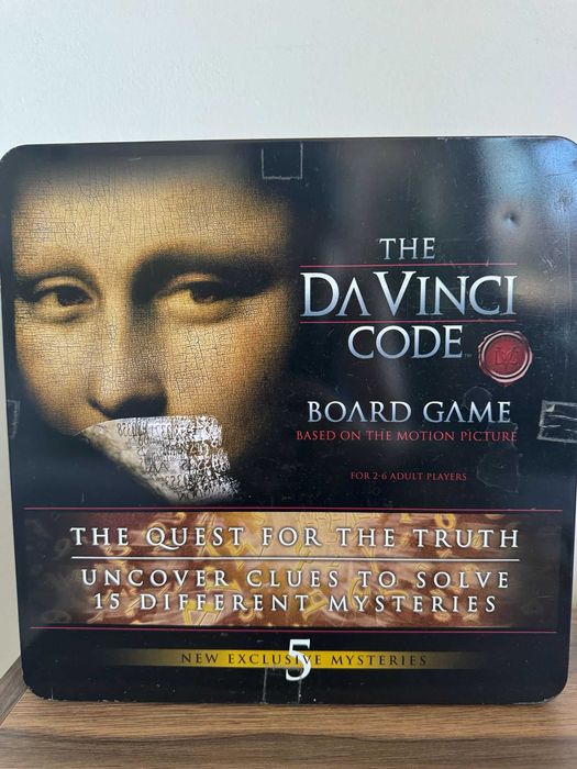 Joc de societate The Da Vinci Code – ediție în cutie metalică, complet, nou