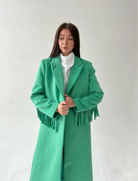 Пальто демисезонное