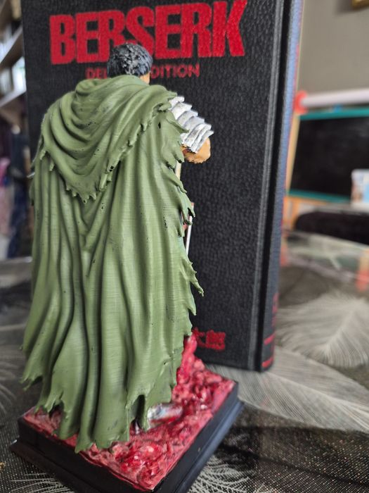 3d принтирана фигура на Guts от Berserk