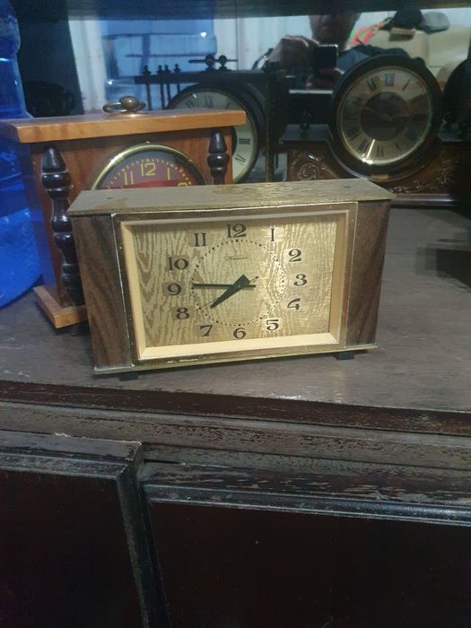 Настольные часы СССР механика