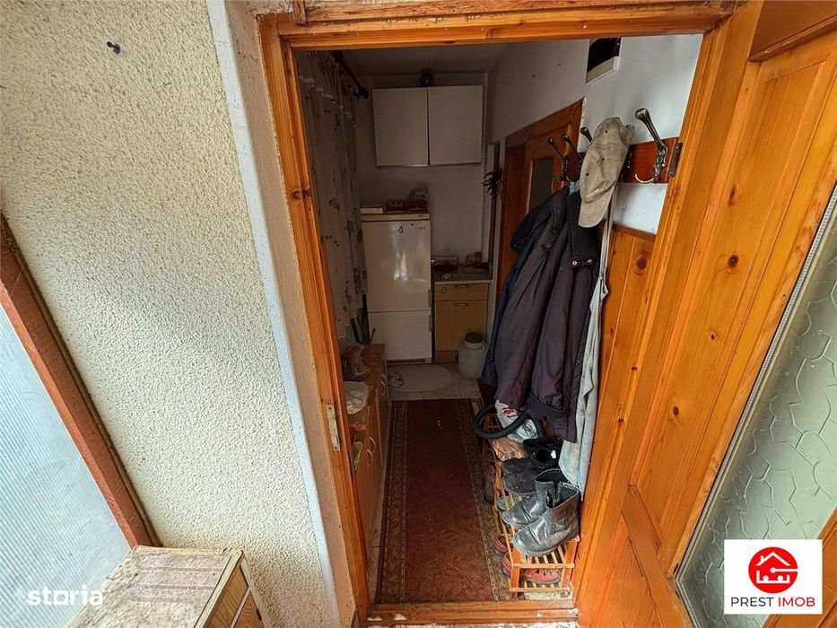De vanzare casa in curte comuna