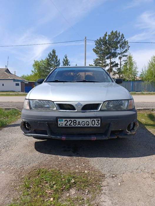 Nissan Almera n15
