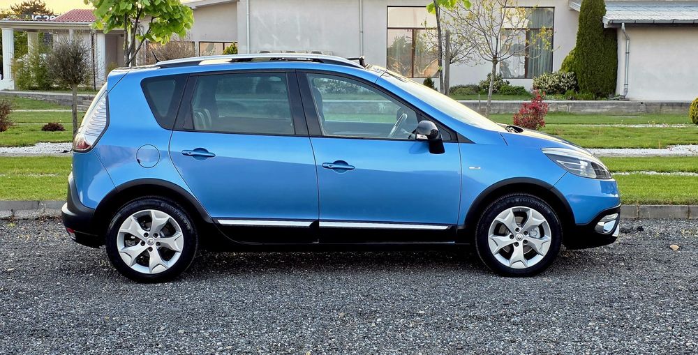 RENAULT Scenic 2016 — imagine 3