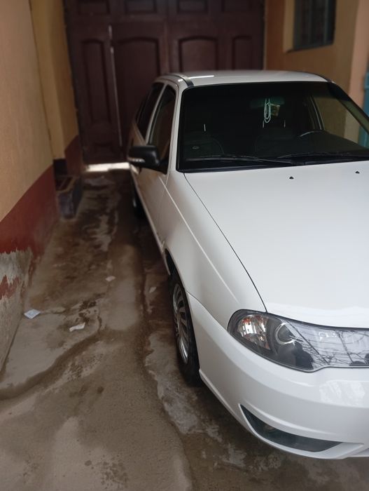 sroshna Sotiladi neksiya 2 dons  yili 2014 ishlab chiqarilgan