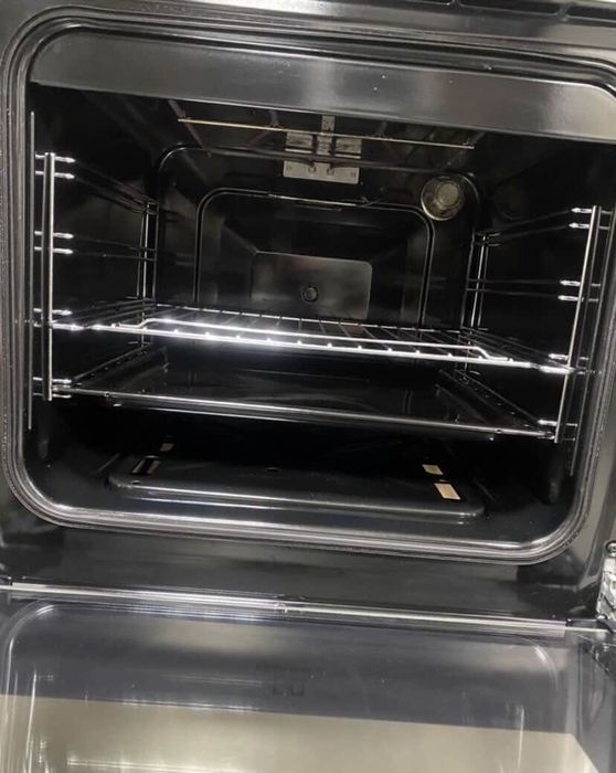 Продам газовую плиту