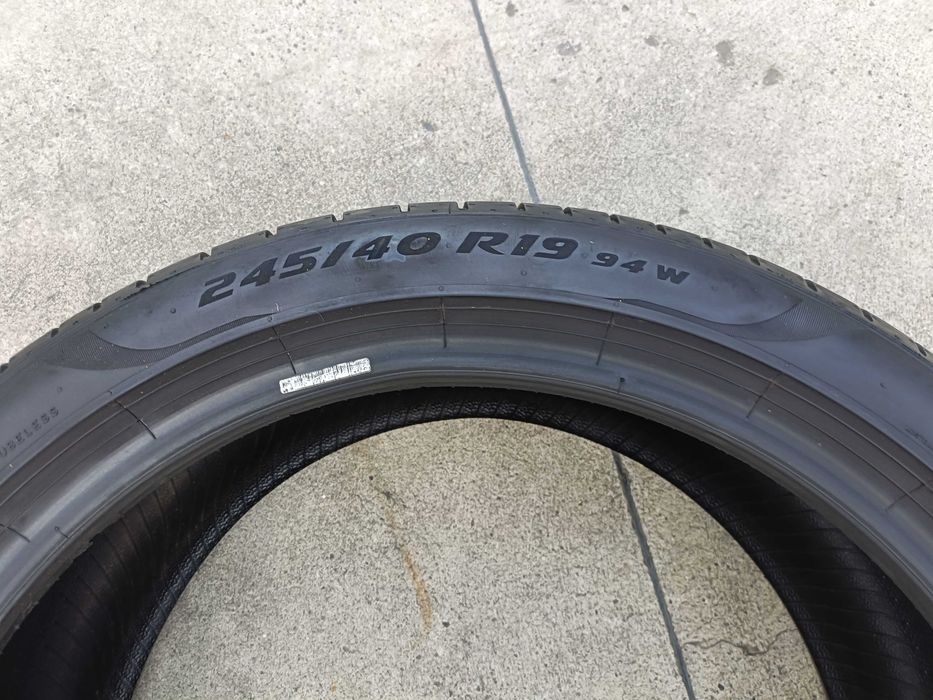 O anvelopa vara 245 40 19 pirelli p zero pz4 profil de 6,3 mm dot 2023