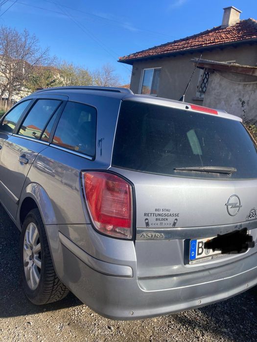 Опел астра на части