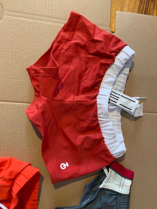 Детски бански ликвидация магазин 2,50 лв.  Само на едро.