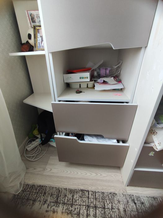 Двухярусная кровать