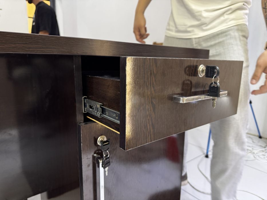 Столы для офиса