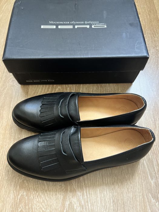 Продам женские лоферы 41 размера