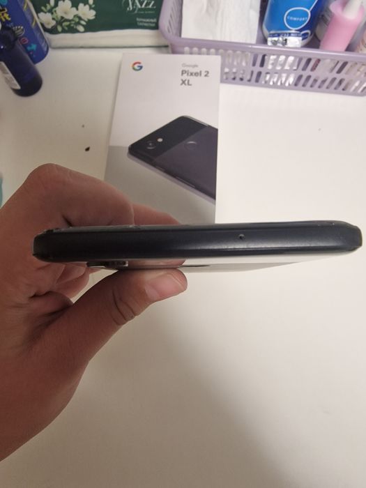 Продам Google pixel 2xl срочно!