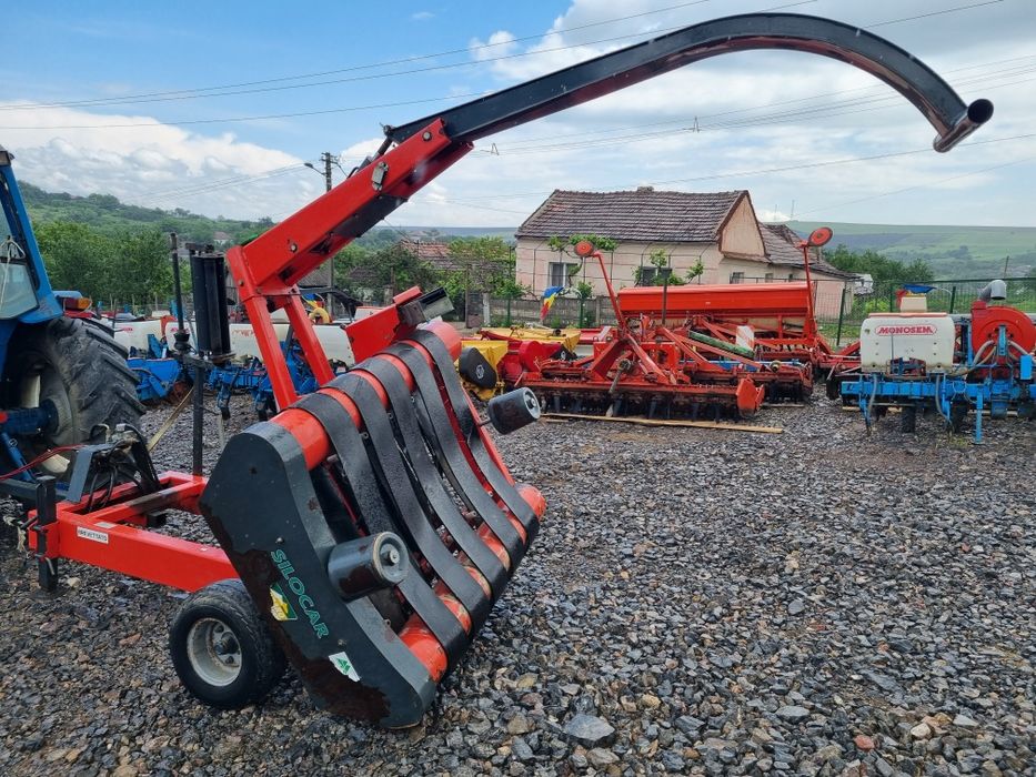 Infoliator Baloti Cararo Auto Incarcare