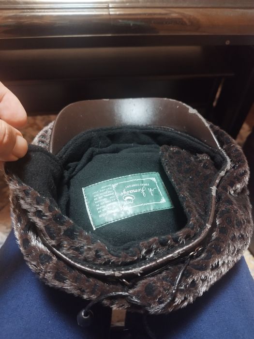 Зимни шапки дамска и мъжка