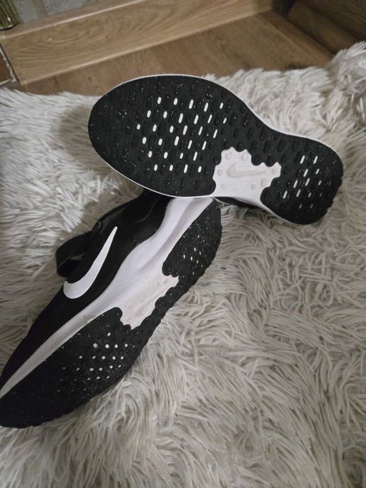 детски маратонки nike