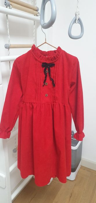 Нарядные платья на девочку.