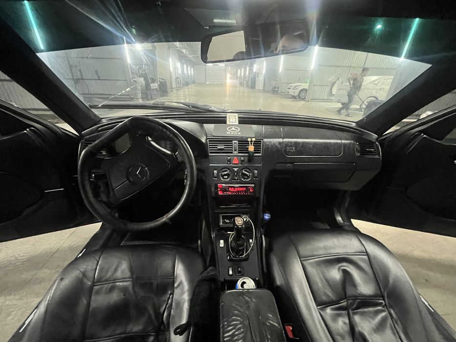 Мерседес C180 W202 рестайлинг