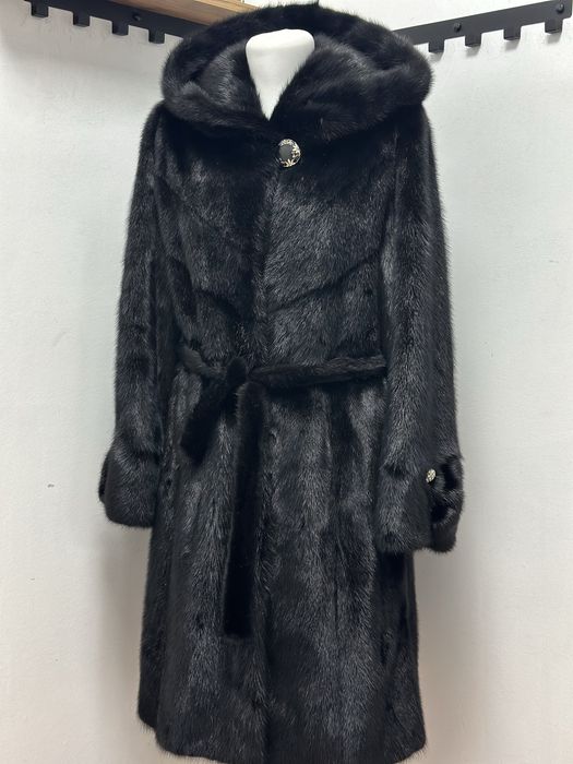 Продам Норковую Шубу