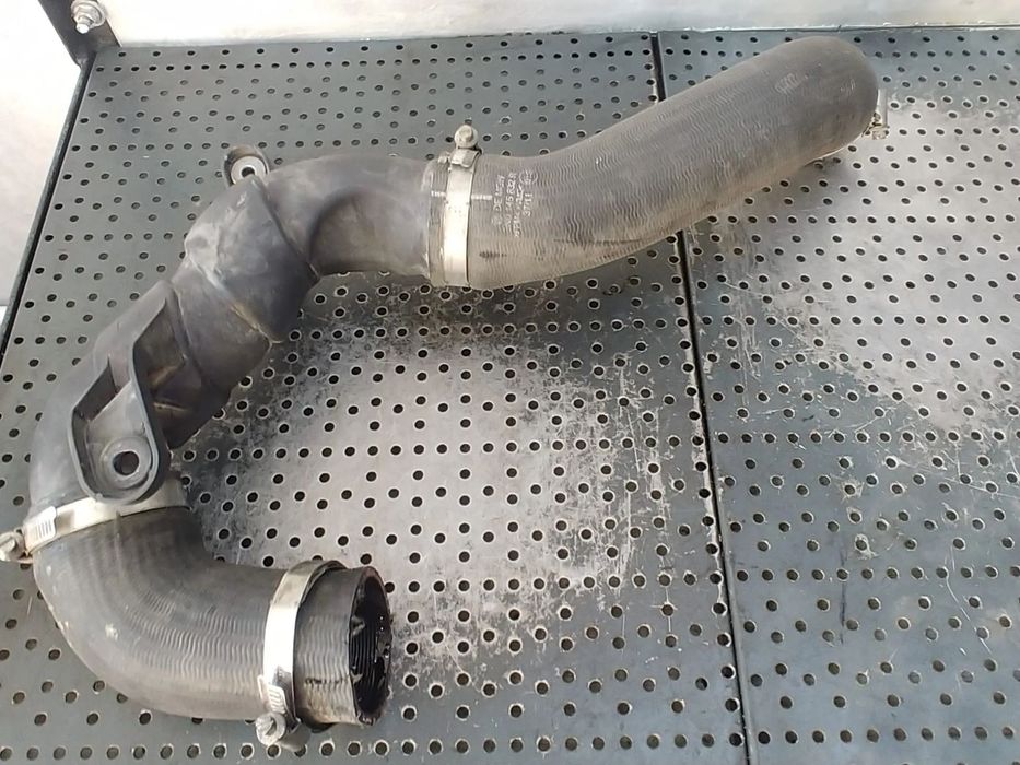 furtun tubulatura intercoleer  2.0 tdi cfg audi q3 8u 5n0145832r 5n0145833b