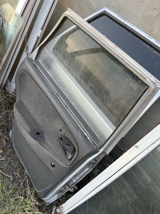 Продам двери на ваз