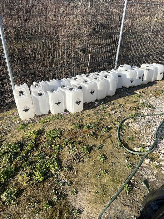 Туби за бензи, дизел и още 20 литрови