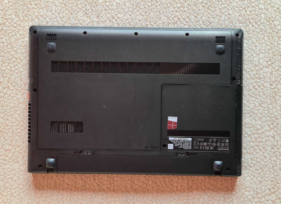 Laptop Lenovo Z50 15.6", i7-4510u, 8 GB RAM, SSD 240 GB, bateria 2h